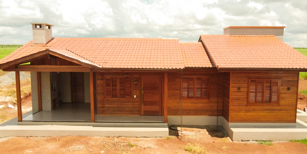 O passo a passo para construção de casas de madeira